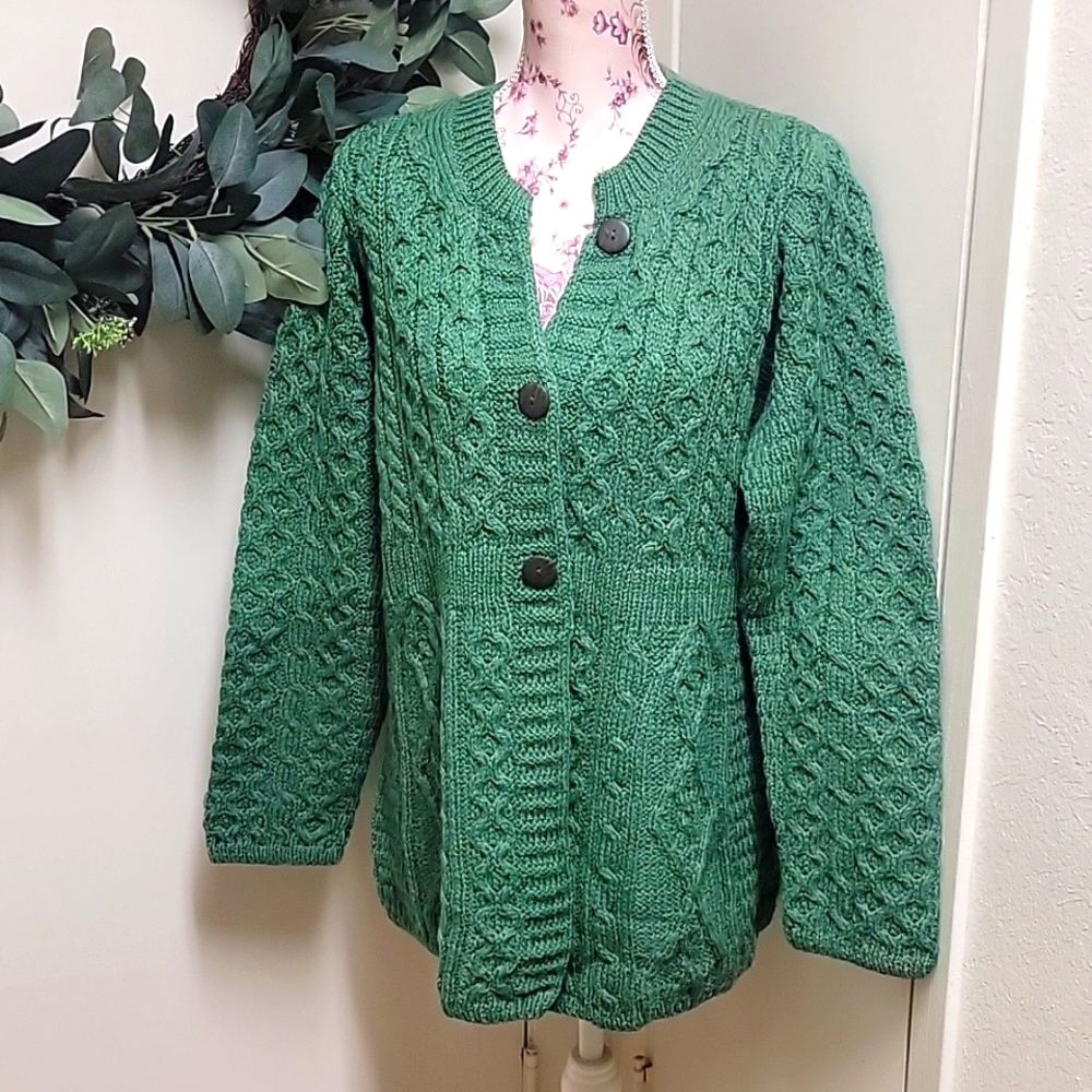 Shannon Woolen Mills | Cable Knit Fisherman 100% Merino Wool Sweater Cardigan - Picture 2 of 13